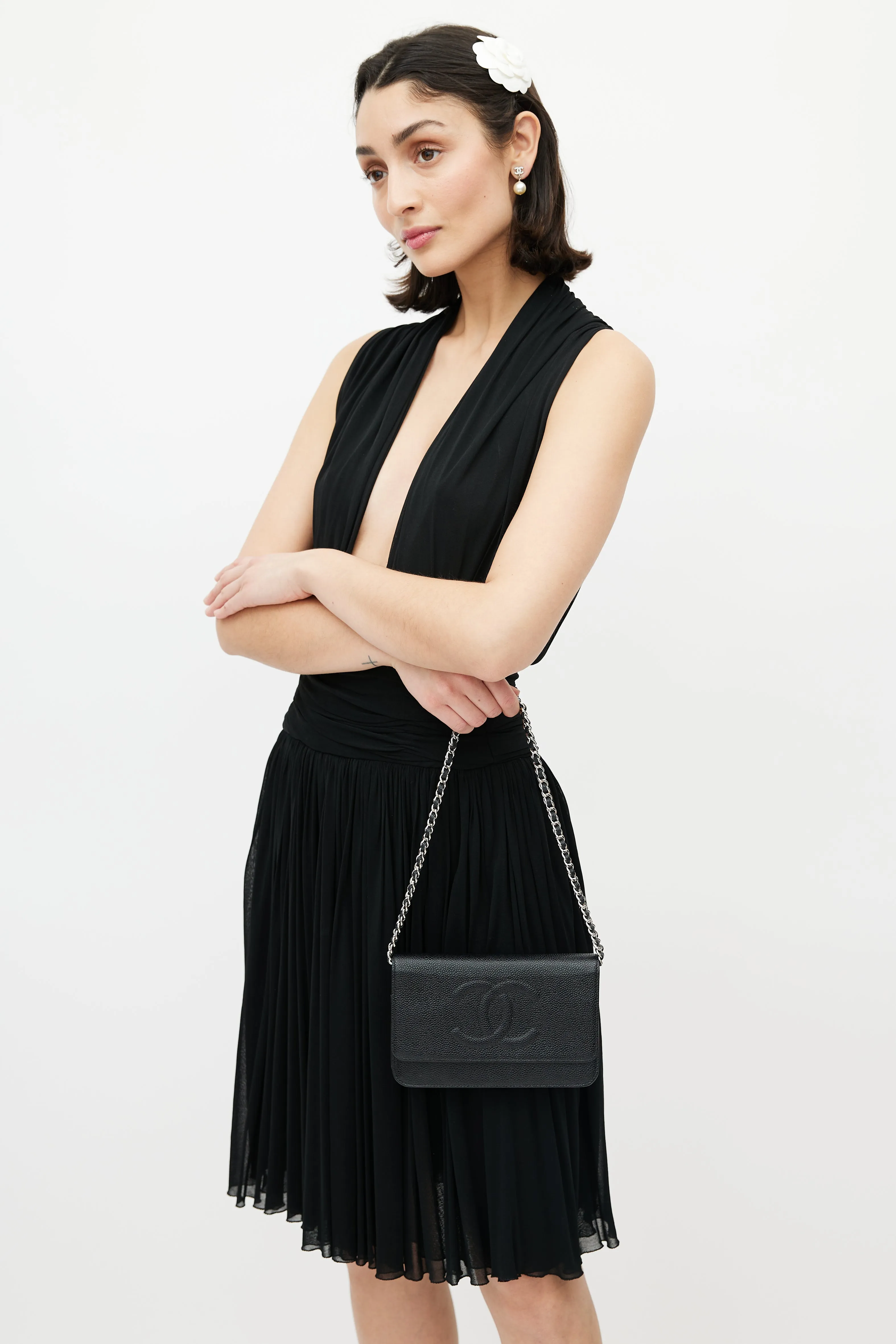 Black Caviar Timeless Leather Wallet On Chain