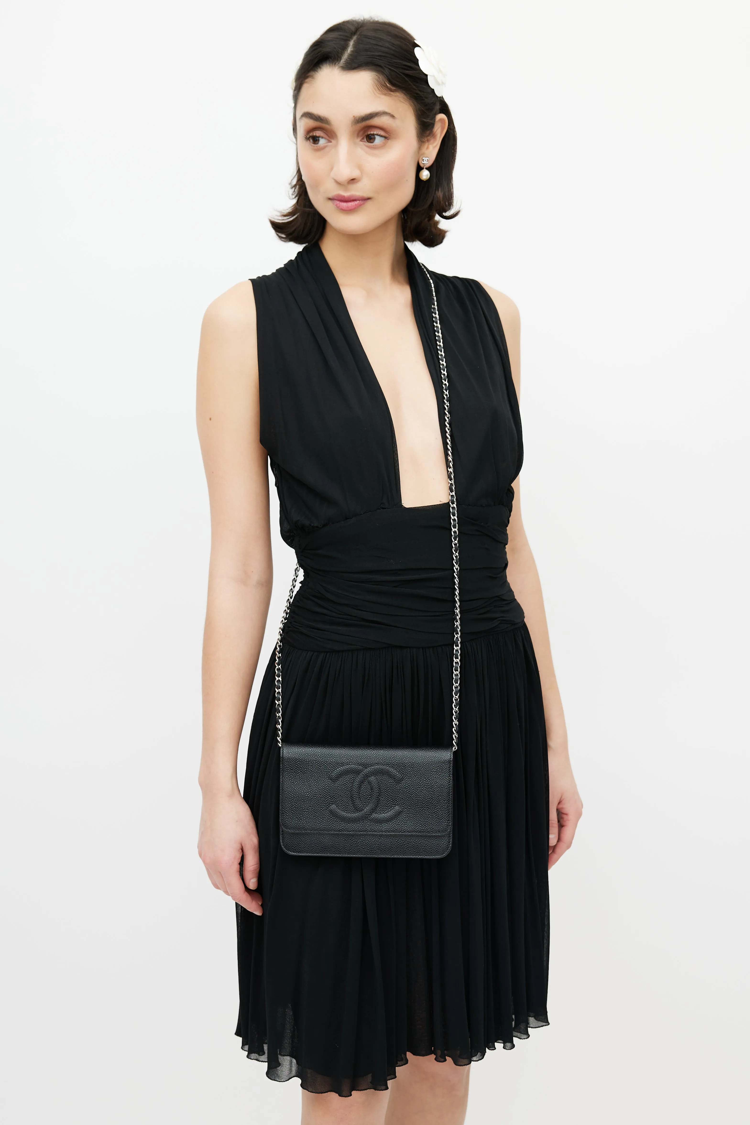 Black Caviar Timeless Leather Wallet On Chain
