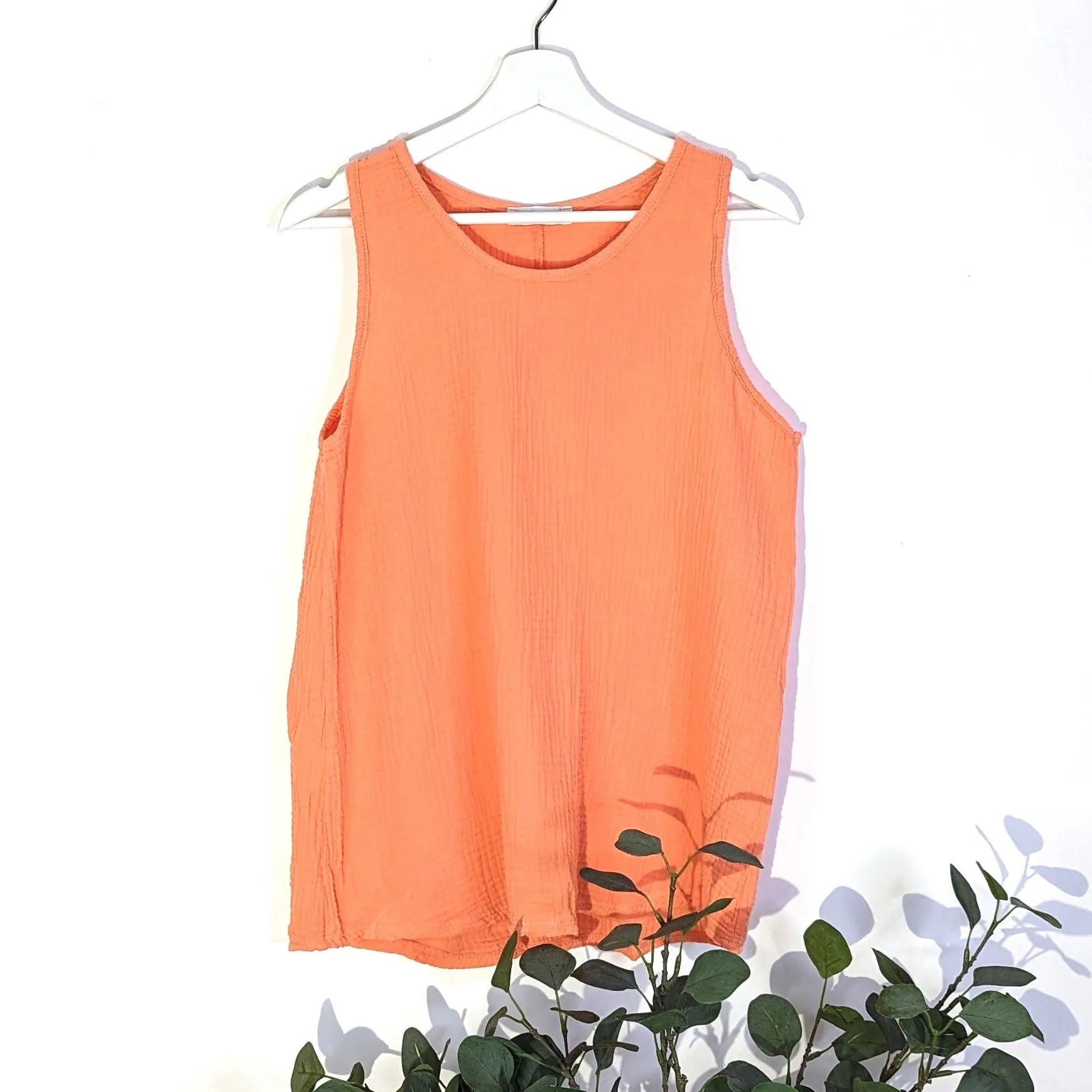 Cotton waffle type fabric vest top (S-M)