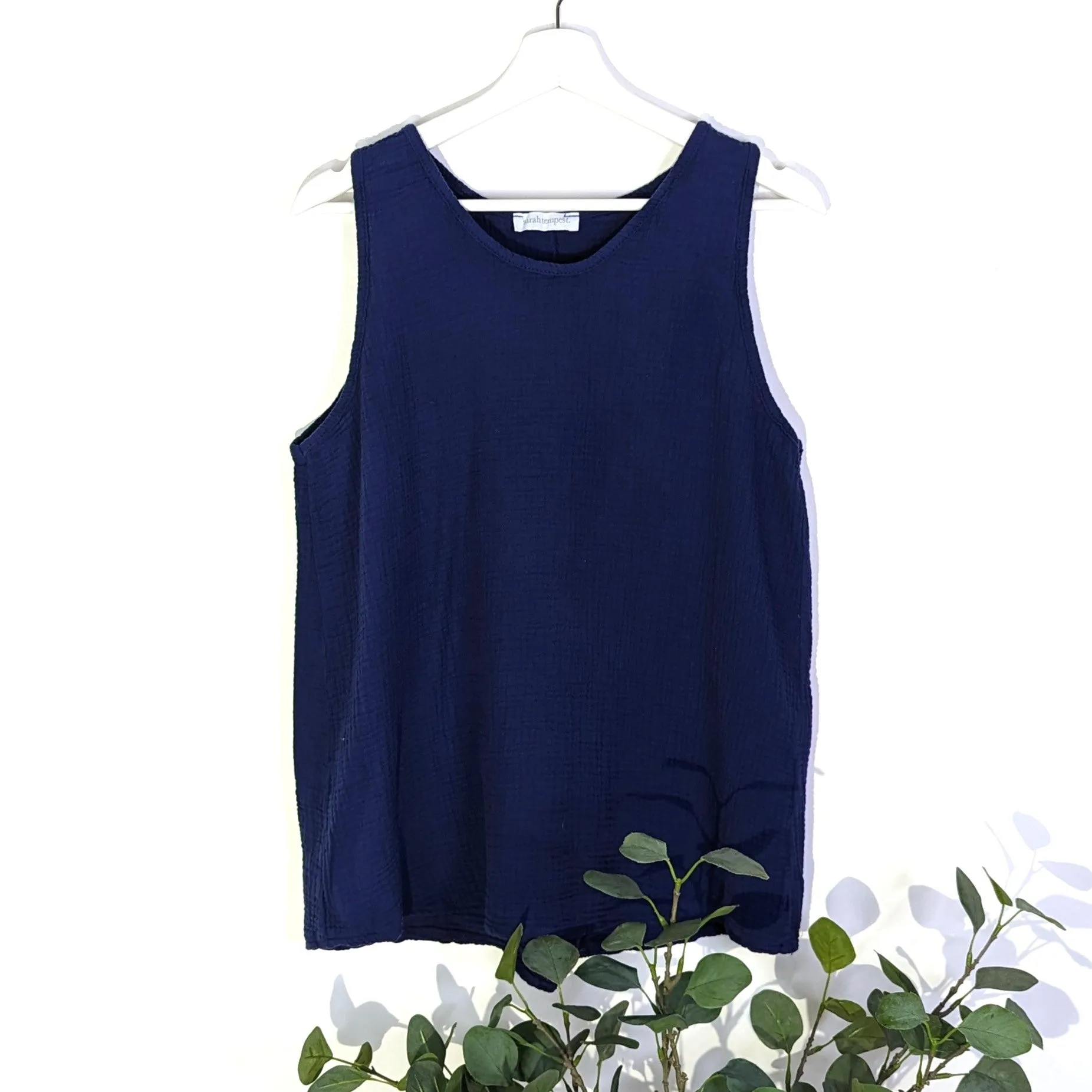 Cotton waffle type fabric vest top (S-M)