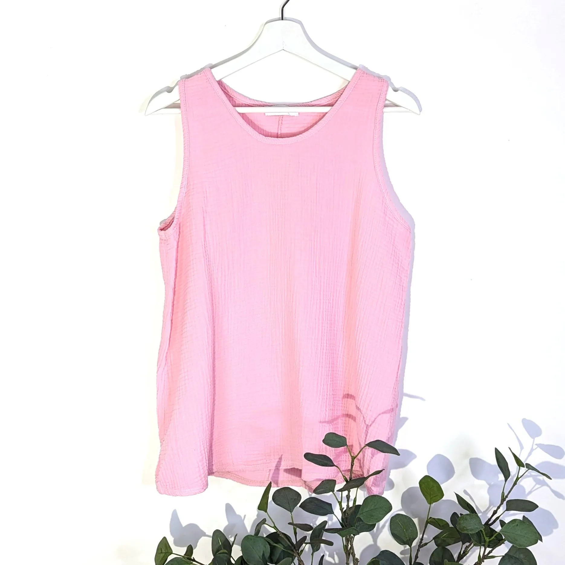 Cotton waffle type fabric vest top (S-M)