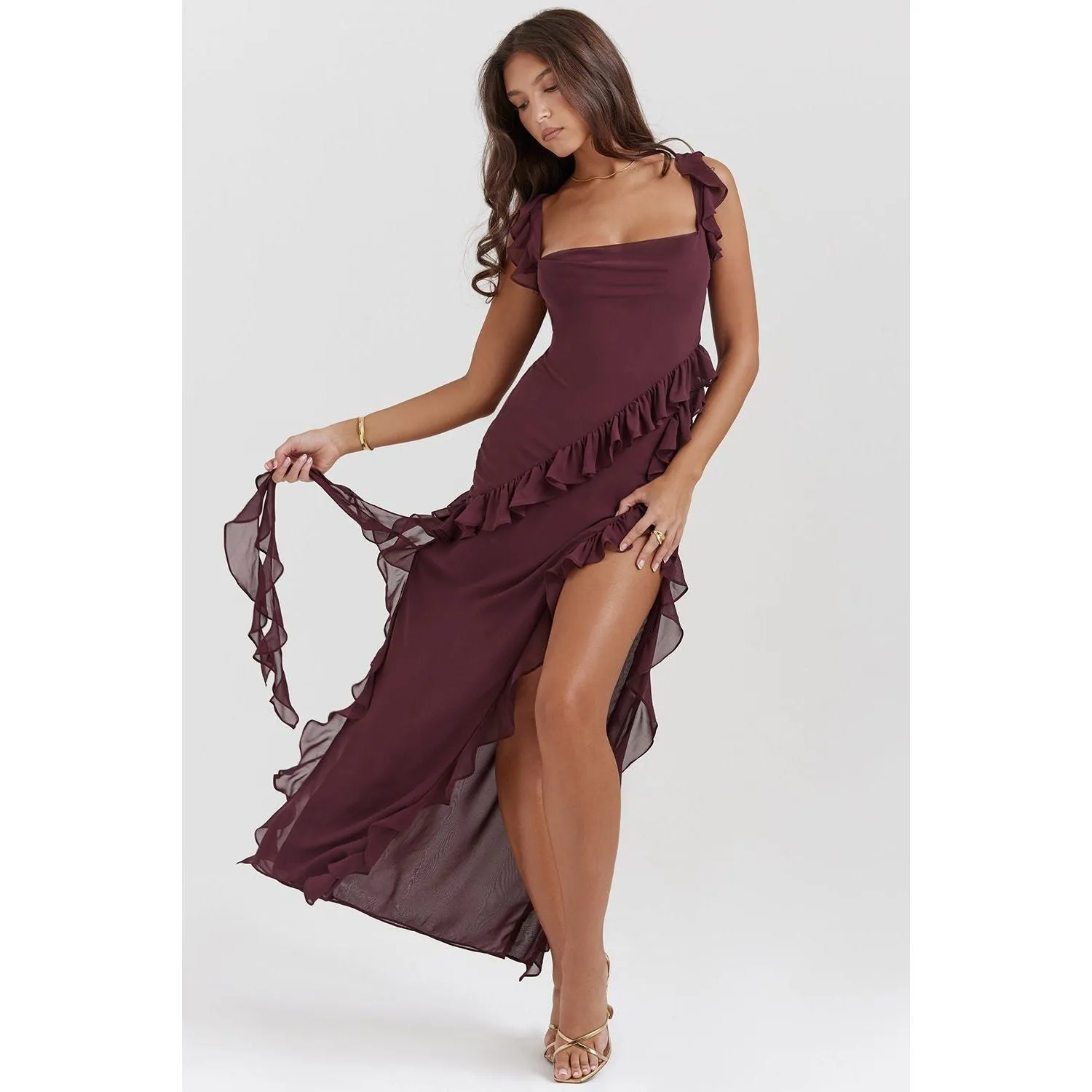 Lieselotte Kleid - Elegantes Sommerkleid mit Rüschen und Schlitz