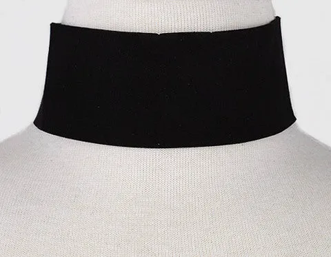 Maia Velvet Choker