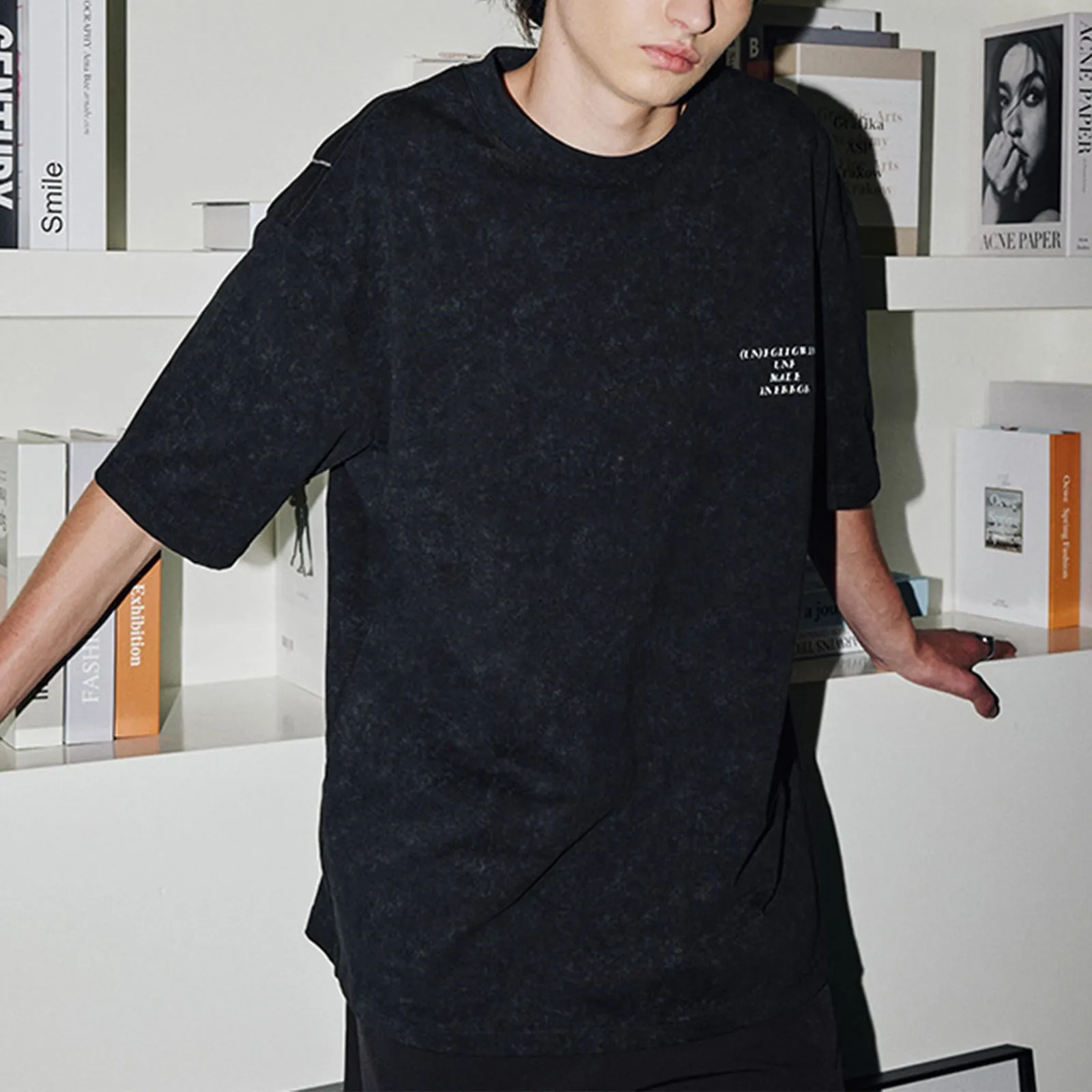 Round Neck Short-sleeved T-shirt With Letter Print And Stir-fried Color, Distressed Black, Spring Summer Men