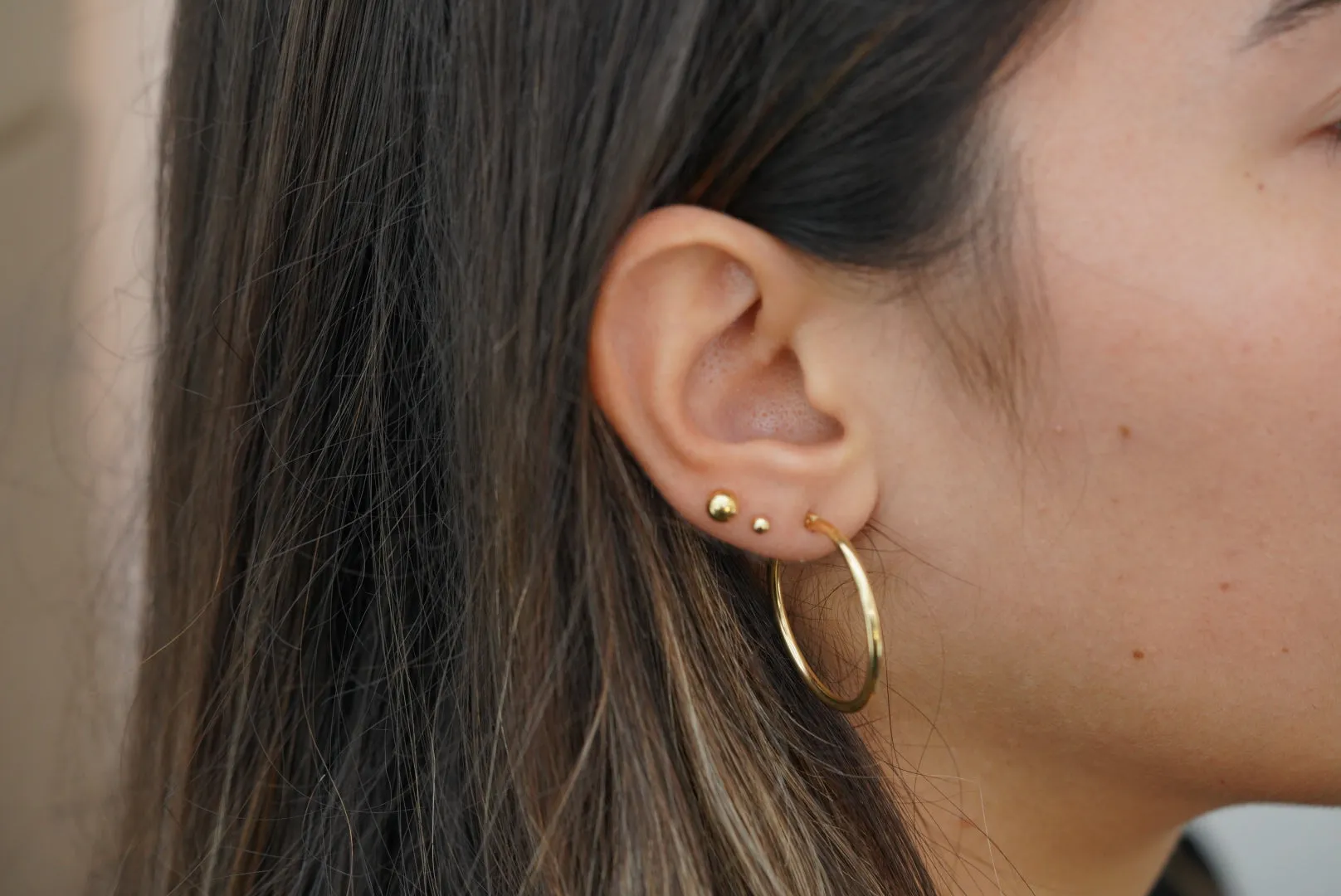 Timeless Simplicity – 18k Thin Plain Gold Hoops