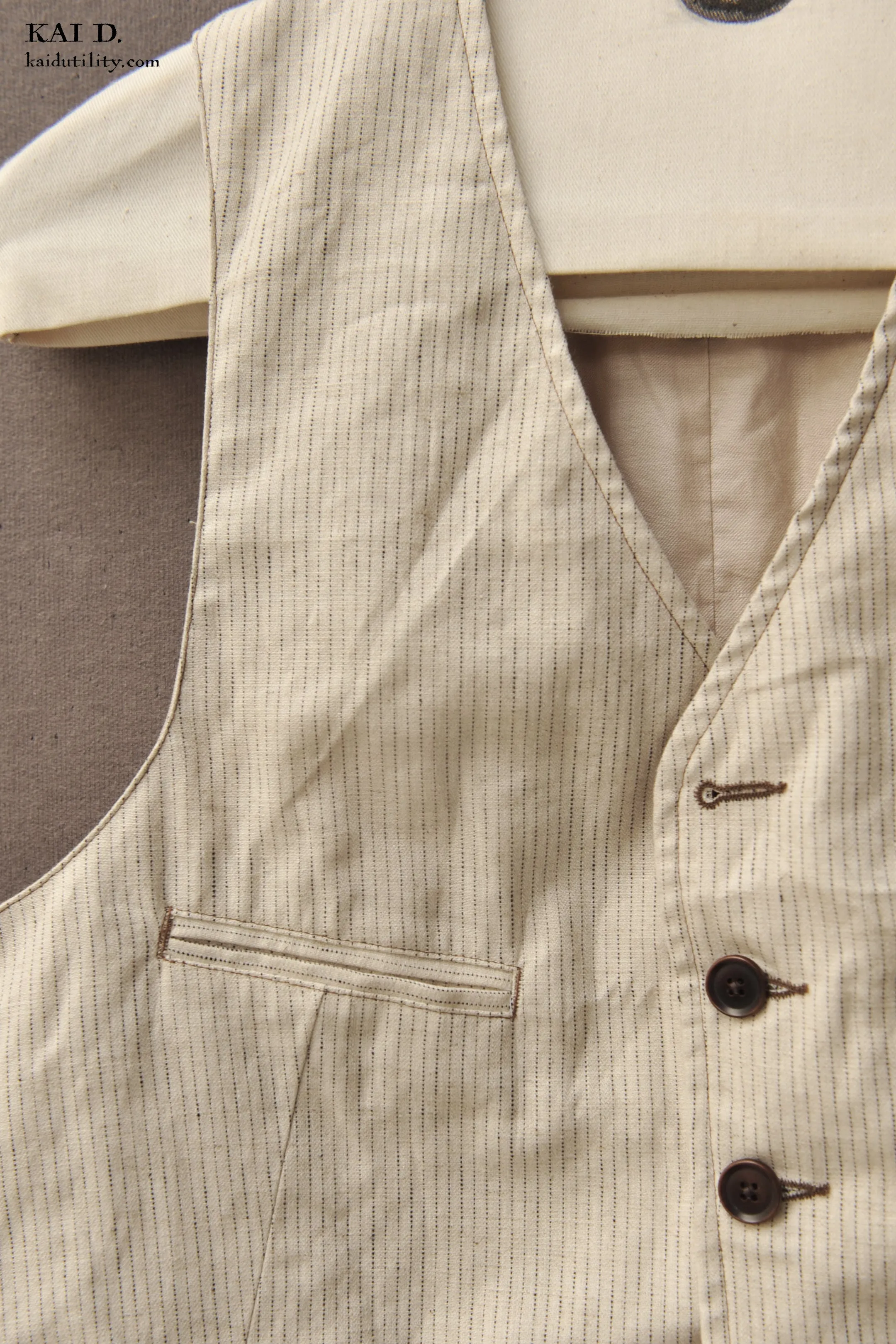 Tradesman Vest - Cream Pinstripe - M